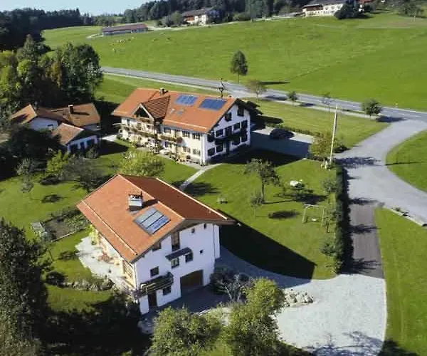 Gaestehaus Lechner Bernau am Chiemsee